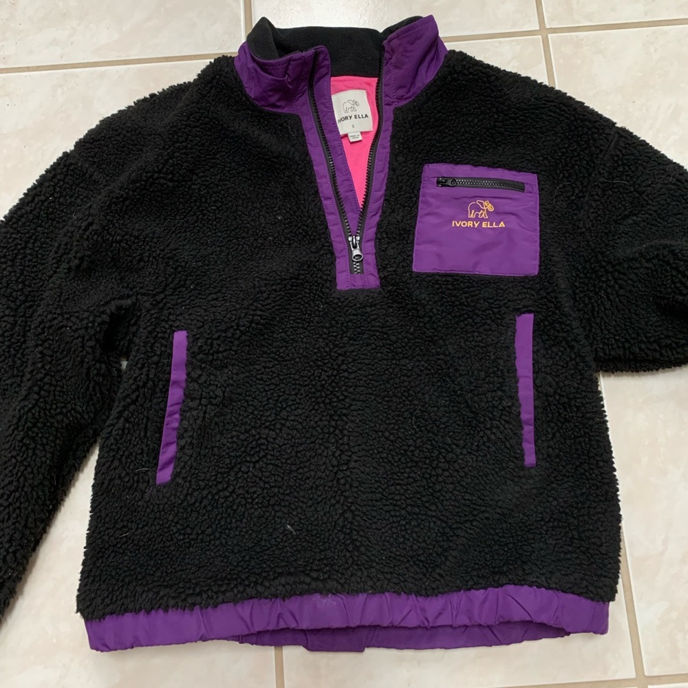 ivory ella jacket size small: furry on outside, thick